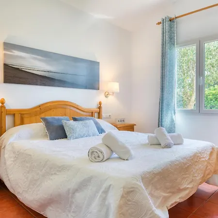 Jordi Bonita Con Piscina En Menorca! *